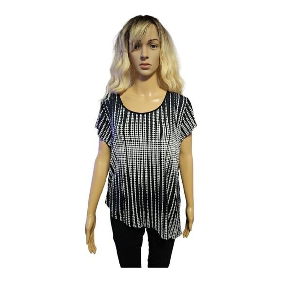Nygard polka dot blouse open  behind - Picture 1 of 8